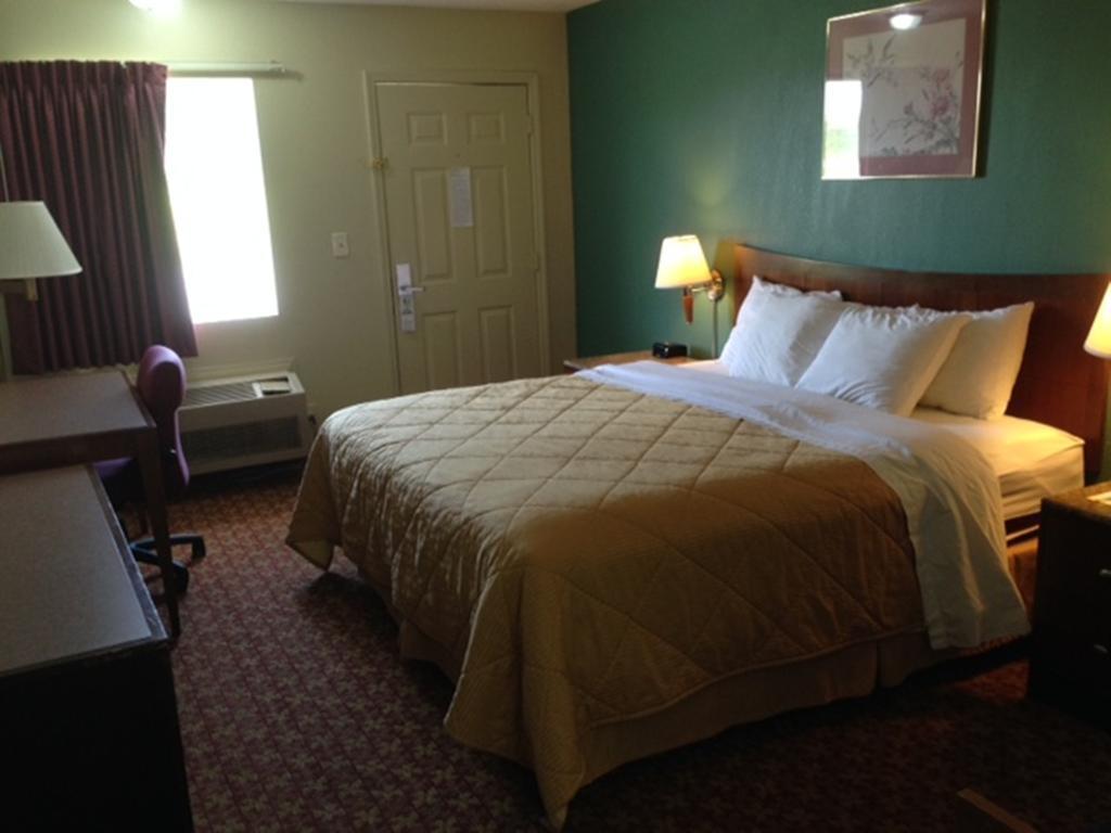 Mid Ohio Inn Bellville Zimmer foto